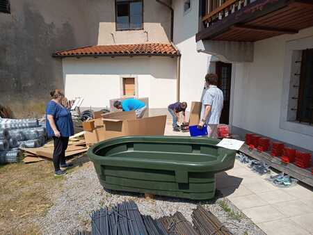 Dostava opreme KARST-SAFE, vir: Arhiv Občine Sežana